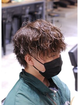 ハングアウト(Hangout) メンズカット/波巻きパーマ/ツイストスパイラル/スパイラル