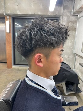 ロンドガルマン 名古屋(Lond GULLMAN) 【Lond GULLMANSEIYA】MEN'S HAIR/ツイストアップバングショート