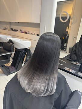 アライブ ハラジュク(ALIVE harajuku) 【ALIVE yu-ki 自然な繋がりのグラデーションカラー】