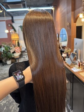 チャプター 問屋町(chapter) ブリーチなし赤味なしブラウン髪質改善バイカルテトリートメント