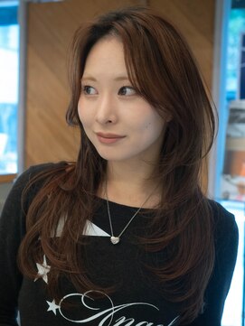 サーカス バイ ビュートリアム 青山(CIRCUS by BEAUTRIUM) ロングレイヤー透明感カラーマロンベージュ青山表参道