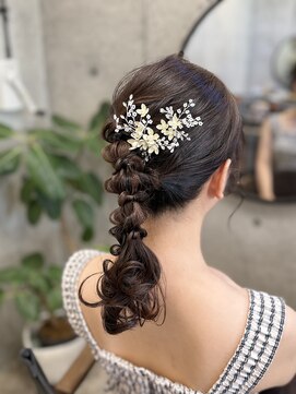 ヘアアレンジ編みおろし