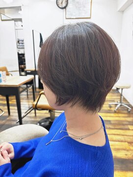 ジェナ(Jena) 首すじスッキリショート