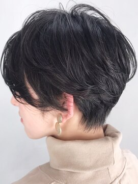 アイティー バイ アルバム 中野店(IT by ALBUM) ハンサムショート_エッジショートくびれセミディ_ba195222