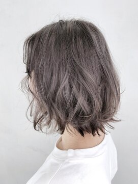 アルバム 銀座(ALBUM GINZA) シルバーグレージュ_センシュアルショートスパイラル_ba223152