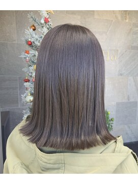 メゾン アヴァロ(Maison Avallo) #ラベンダーベージュ #切りっぱなしロブ