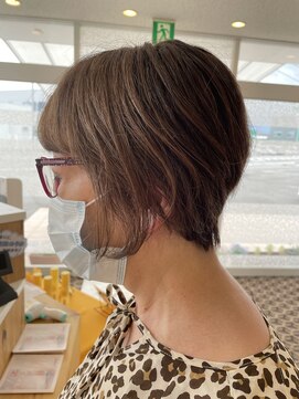 マヤ 昭和店(MYA) 上品な前下がりショート