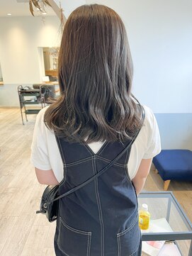 ラミエ バイ メルト 吉祥寺(lamie by melt) "久保田"透け感カラーアッシュベージュミディアムヘア艶髪前髪
