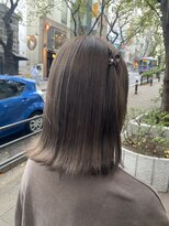 レア 渋谷(Le'a) 切りっぱなしボブ グレージュ