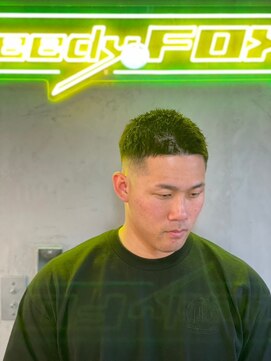 グリーディーフォックス 代々木(Greedy FOX) 波巻き/ハイライト/マッシュパーマ/ウルフ[シェービング]