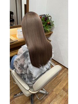 キヌ(kinu) ミルクティーベージュ