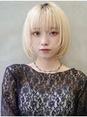 大人ボブ大人ショートボブ切りっぱなしボブ前髪あり前下がりボブ