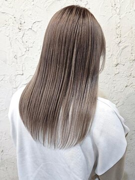 フロール(Flor) 【Flor_戸塚】*ハイトーン＋シルバーアッシュ*