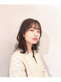 ミディアム×外はねレイヤー×アッシュ