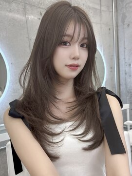 エヌアイ オモテサンドウ(ni omotesando) ワンカールで可愛い！盛れるレイヤー／オリーブカラー