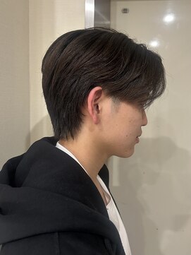 ゼストララ(ZEST Lara) 毛流れセンターパート【吉祥寺】斎藤百花