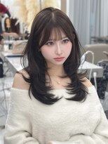 キティー サカエ(kiti SAKAE) ベージュ/レイヤーカット/ハッシュカット/栄