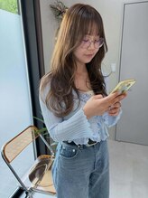 ネン(nen)&nbsp;レイヤーカット×オリーブベージュ