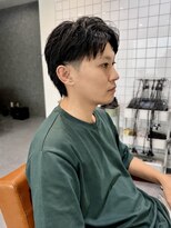イルコニィ(iL CONY)&nbsp;爽やかセンターパート×ナチュラル刈り上げ