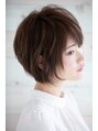 ディグロウ ふじみ野(Digrow) 無造作カールで丸みを出した大人小顔ショート