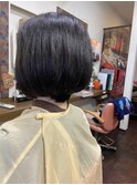 ショートボブ