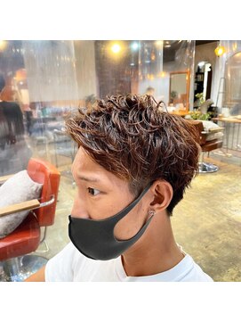 ネウィサリュー 立川(newi saLyu) 爽やかツーブロック刈り上げ束感アップバング