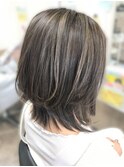 20代30代☆スタイリング簡単大人可愛いアッシュハイライトミディ