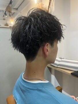 レナータヘアカロ(Renata hair Caro) ツイストスパイラル