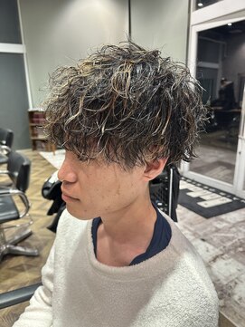 ステレオ ヘアデザイン 安城店(STEREO HAIR DESIGN) ハイライトツイストスパイラルパーマ 10月
