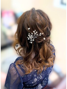 ベルグロー 北新地上通り店(BELLEGROW) お呼ばれハーフアップのヘアセット