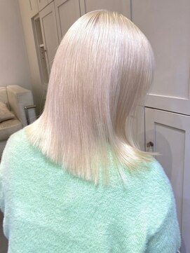 ベレーザ 渋谷(BELEZA) 5740ニュアンスカラーシルバーアッシュハイトーンカラー韓国ヘア