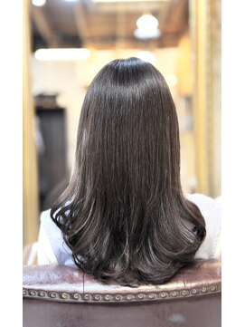 トイロ(toiro) ダークグレージュ