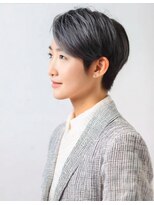 ミスグランディーヴィラス(Miss Grandee VILLAS) イメチェンメンズカットシルバーアッシュ