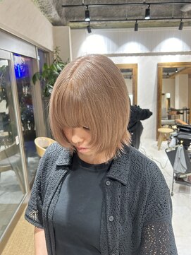 アドア 横浜(ADORE) 【ADORE 横浜】ミルクティーベージュ×顔まわりレイヤー