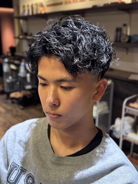 エクファフォーメン(EX-FA FOR MEN) ダークアッシュ/ニュアンスパーマ/韓国マッシュ/スペインカール