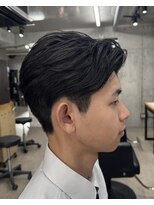 フイ 横浜センター北店(Hui)&nbsp;フェザーパーマ/グレーブルーカラー/刈り上げショートパンク