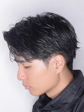 エムドットヘアーサロン(M. hair salon) 高知/フェザーパーマ/コンマバング/センターパート/ツーブロック