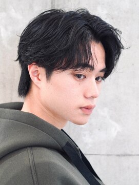 フィフス トウキョウ (fifth TOKYO) フェザーショートフェザーパーマ刈り上げショート渋谷ビジネス