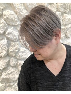 モアナ バイ ヘッドライト 宜野湾店(Moana by HEADLIGHT) ハンサムショート