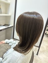 アナザーワールドココン(ANOTHER WORLD cocon)&nbsp;アッシュブラウン　ミディアム　レイヤー