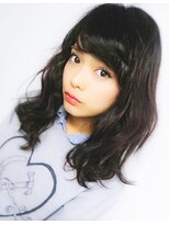 ティファ 二子玉川(Tiffa)&nbsp;黒髪でも柔らかなミディアムヘア。