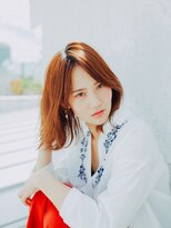 ナチュラル外ハネミディ