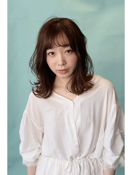 シック(CHIC) 【さいたま市　大宮】くびれミディアム