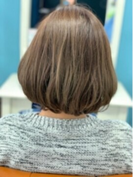 アラワラブルー(arrawarra blue) ワンカールシンプルボブ/20代/30代/40代/50代/倉敷/白楽町