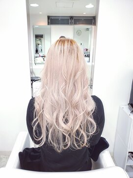 メルマードバーベル(Mermard Bavel) パステルミルクベージュ