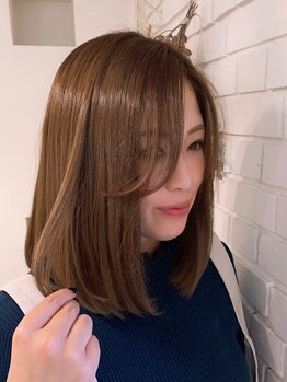 ヘアデザイン フィーカ 津留店(hair Design fika.)の写真/大人女性から大人気◎頭皮や髪のお悩みを解決！厳選トリートメントで潤いのあるツヤ髪に仕上げます★