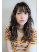 ヘアメイク コムハース 調布(hair make COMHEARES)&nbsp;くせ毛風パーマでアンニュイな印象を与えるセミロングレイヤー