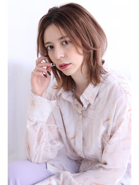 アルベロ(albero) ミディアムレイヤー×ハイトーン 20代30代40代