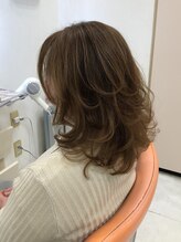 ブランシュール(Blancheur)&nbsp;たっぷりレイヤーで動きのあるスタイルに★