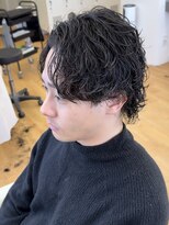 ビカム 名駅(become)&nbsp;【大人黒髪サーフカールパーマ】メンズセンターパート名古屋